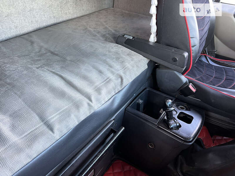 Тягач Renault Magnum 2009 в Овручі