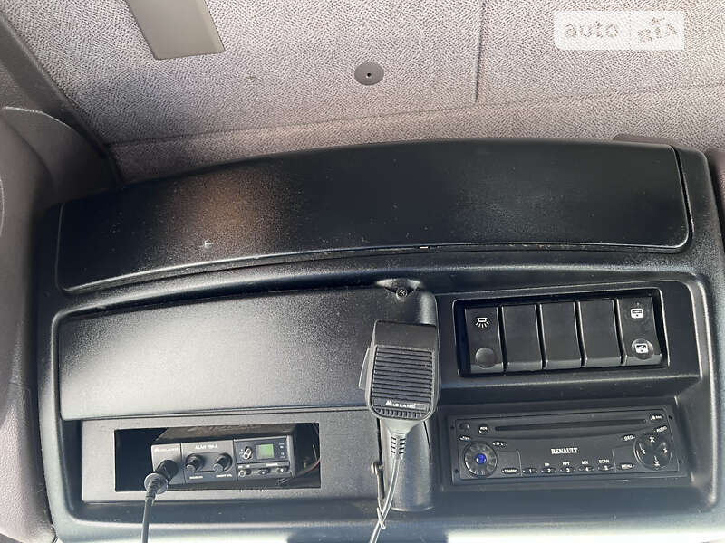 Тягач Renault Magnum 2008 в Львові