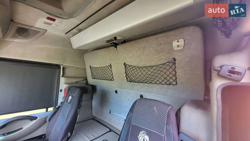 Тягач Renault Magnum 2010 в Киеве