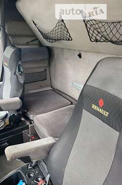 Тягач Renault Magnum 2007 в 
