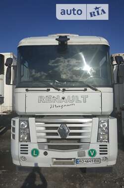 Тягач Renault Magnum 2007 в Мукачево