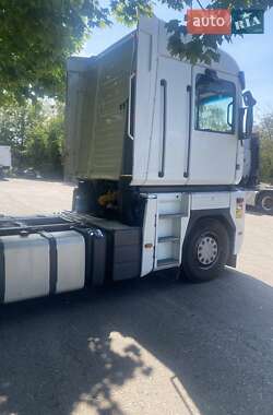 Тягач Renault Magnum 2012 в 
