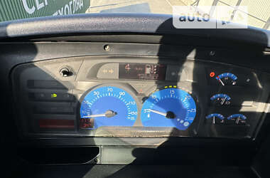 Тягач Renault Magnum 2006 в 