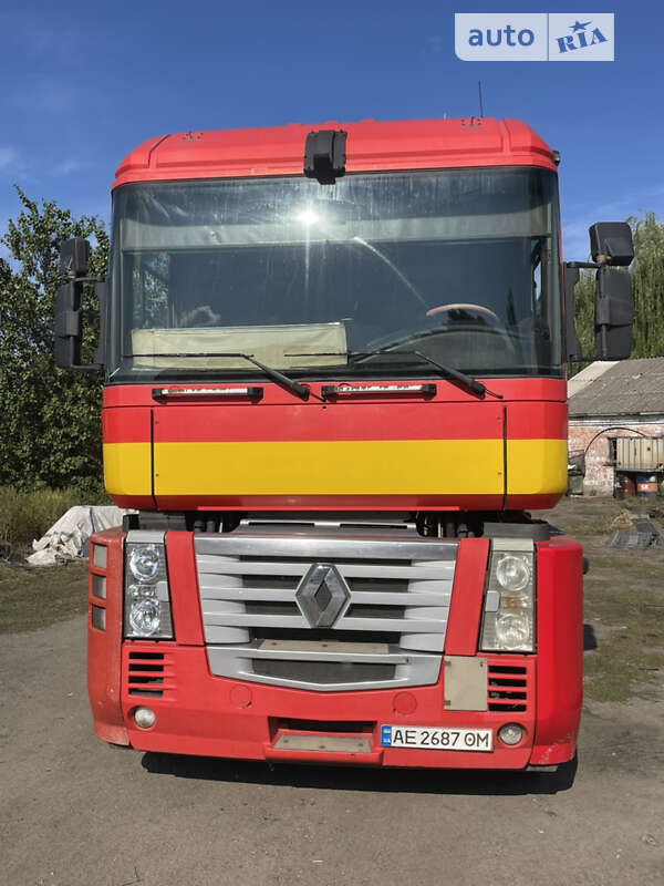 Тягач Renault Magnum 2007 в Новомосковську