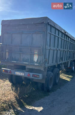 Тягач Renault Magnum 2001 в 