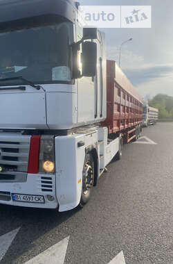 Тягач Renault Magnum 2003 в 
