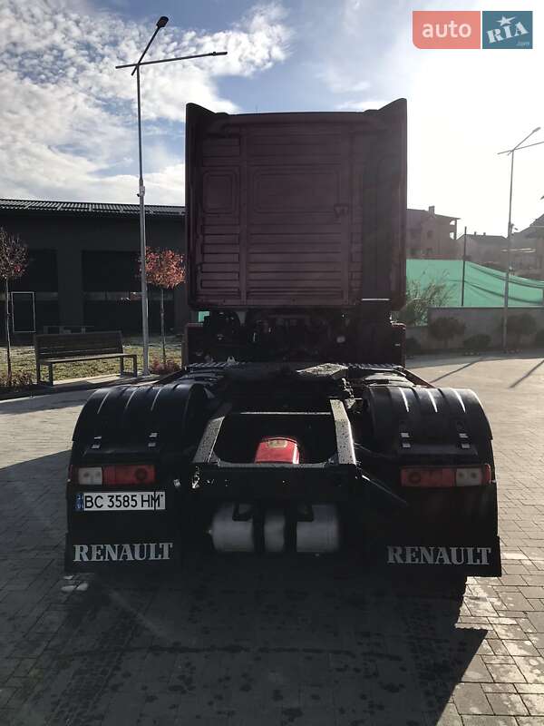 Тягач Renault Magnum 2008 в Львове