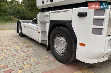 Тягач Renault Magnum 2011 в 