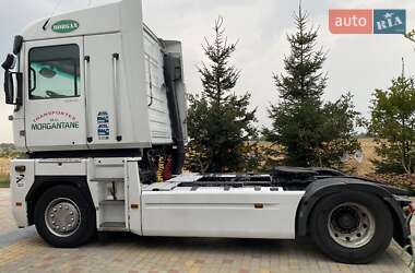 Тягач Renault Magnum 2011 в 