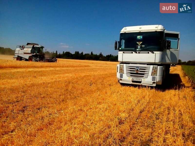 Тягач Renault Magnum 2002 в Львове