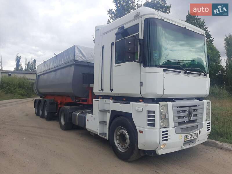 Тягач Renault Magnum 2002 в Львове