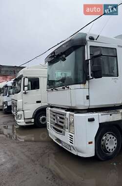 Тягач Renault Magnum 2008 в Ровно