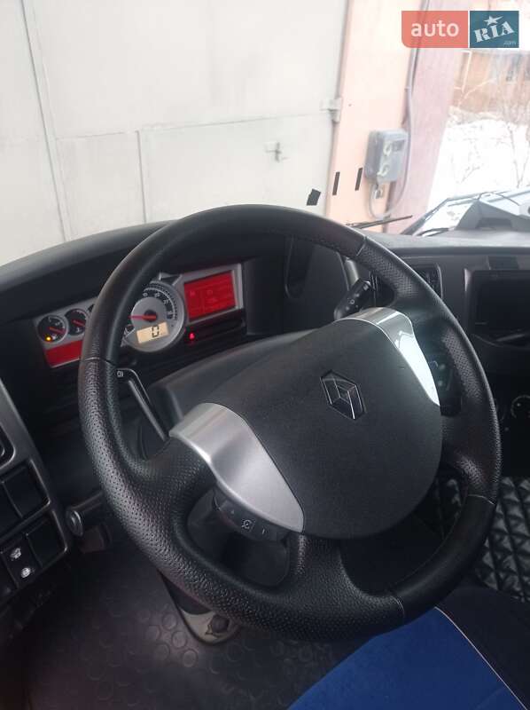 Тягач Renault Magnum 2012 в Бердичеве