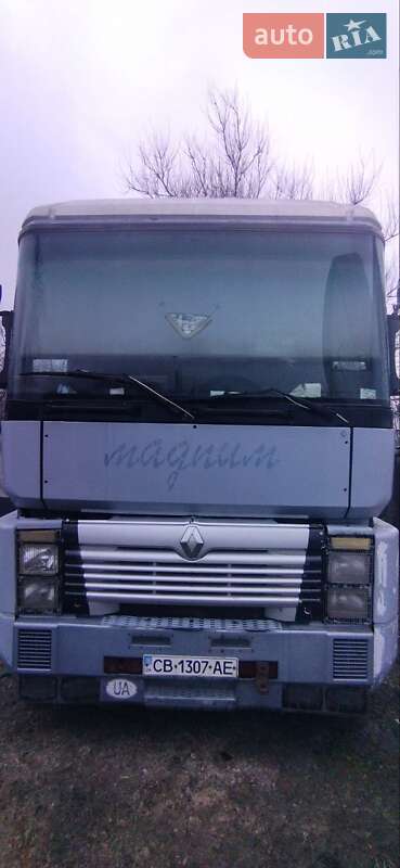 Renault Magnum 1996