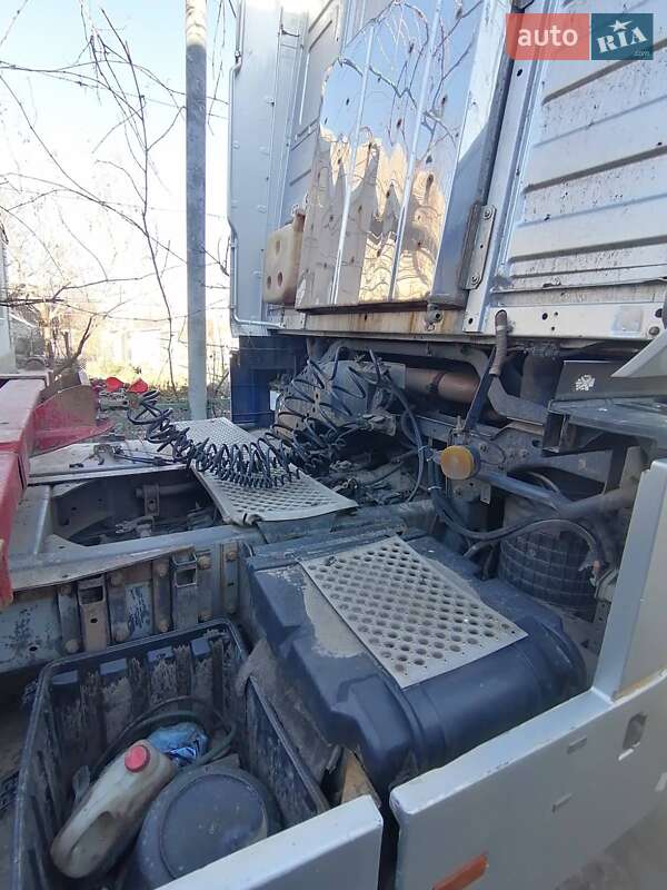 Тягач Renault Magnum 2002 в Червонознаменке фото 5 Тягач Renault Magnum 2002 в Червонознаменке