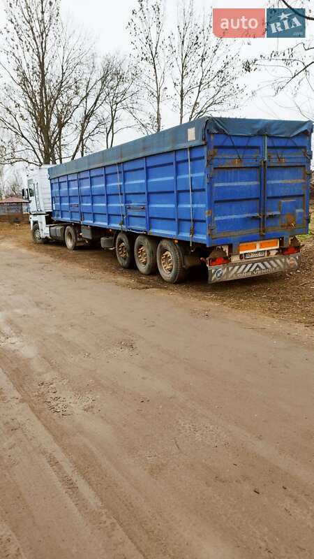 Тягач Renault Magnum 2000 в Тульчине
