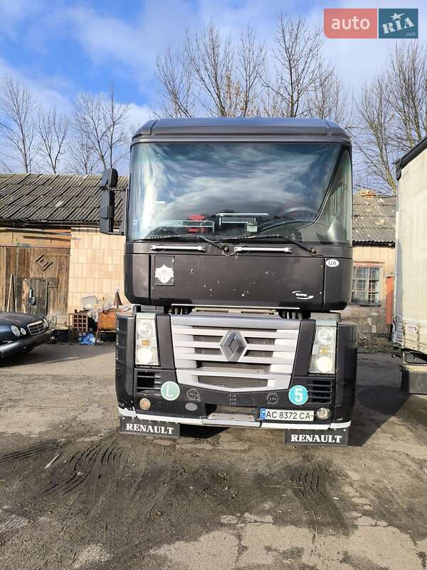 Renault Magnum 2006