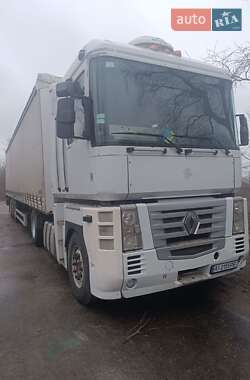 Тягач Renault Magnum 2005 в Рокитному