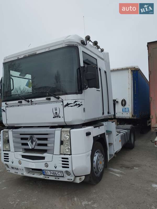 Renault Magnum 2004