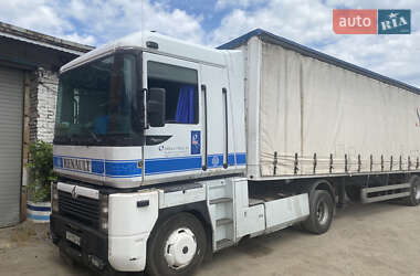 Тягач Renault Magnum 2000 в 