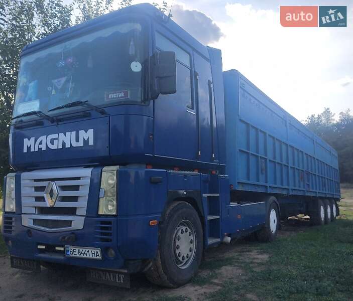 Тягач Renault Magnum 2004 в 