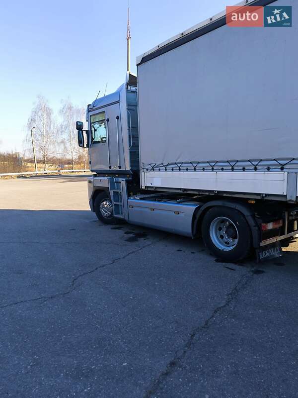 Тягач Renault Magnum 2008 в Львові