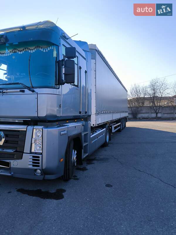 Тягач Renault Magnum 2008 в Львові