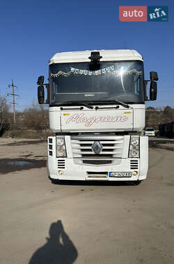 Тягач Renault Magnum 2007 в 