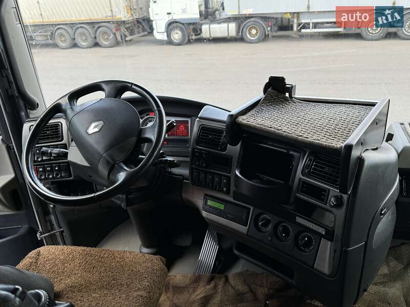 Тягач Renault Magnum 2009 в Черкассах