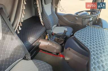 Тягач Renault Magnum 2008 в 
