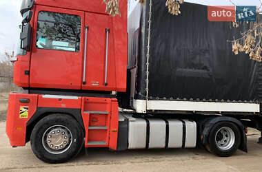Тягач Renault Magnum 2013 в 