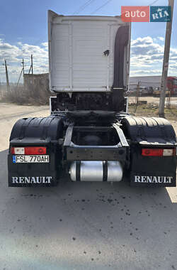 Тягач Renault Magnum 2011 в 