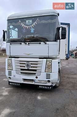 Тягач Renault Magnum 2004 в Гайсину