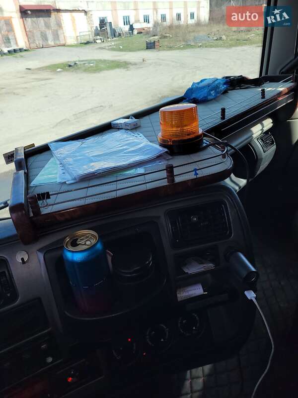 Тягач Renault Magnum 2012 в Изяславе