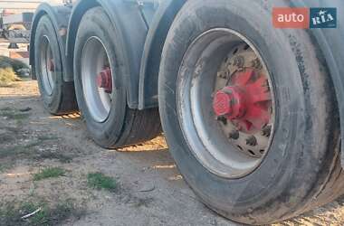 Тягач Renault Magnum 2004 в 