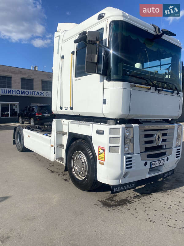 Тягач Renault Magnum 2007 в 
