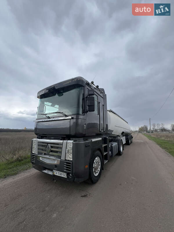 Тягач Renault Magnum 2007 в 