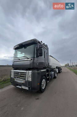 Тягач Renault Magnum 2007 в 