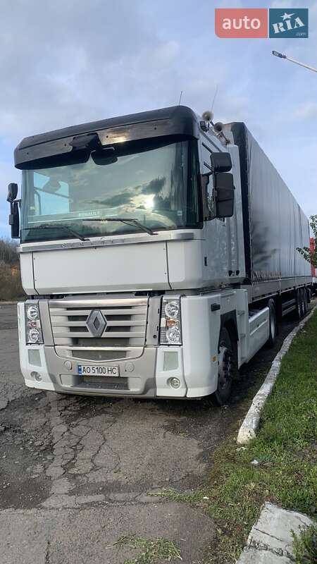 Тягач Renault Magnum 2007 в Иршаве