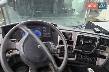 Тягач Renault Magnum 2004 в 