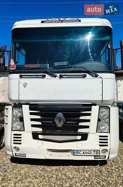 Тягач Renault Magnum 2004 в 