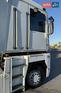 Тягач Renault Magnum 2007 в 