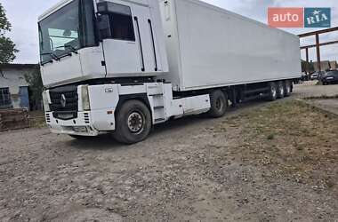 Контейнеровоз Renault Magnum 2001 в 