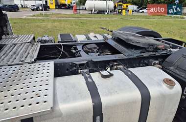 Тентований Renault Magnum 2013 в 