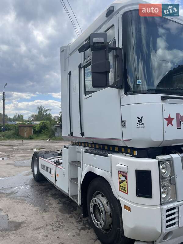 Тягач Renault Magnum 2004 в Запоріжжі