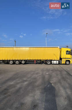 Тягач Renault Magnum 2011 в 