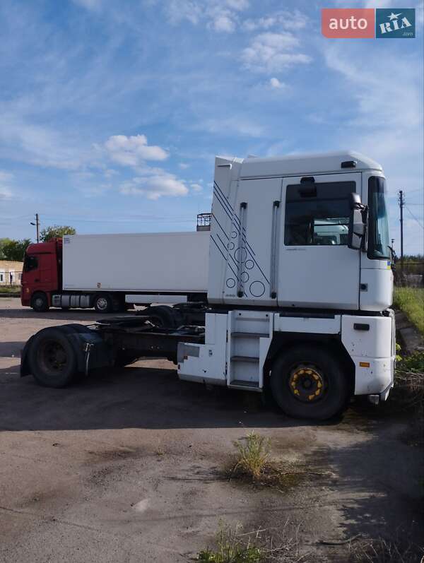 Тягач Renault Magnum 2005 в Броварах