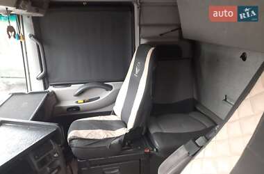 Тягач Renault Magnum 2009 в 