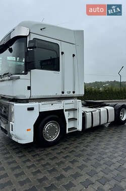 Тягач Renault Magnum 2011 в 