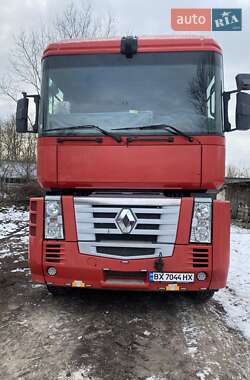 Тягач Renault Magnum 2007 в Дунаевцах